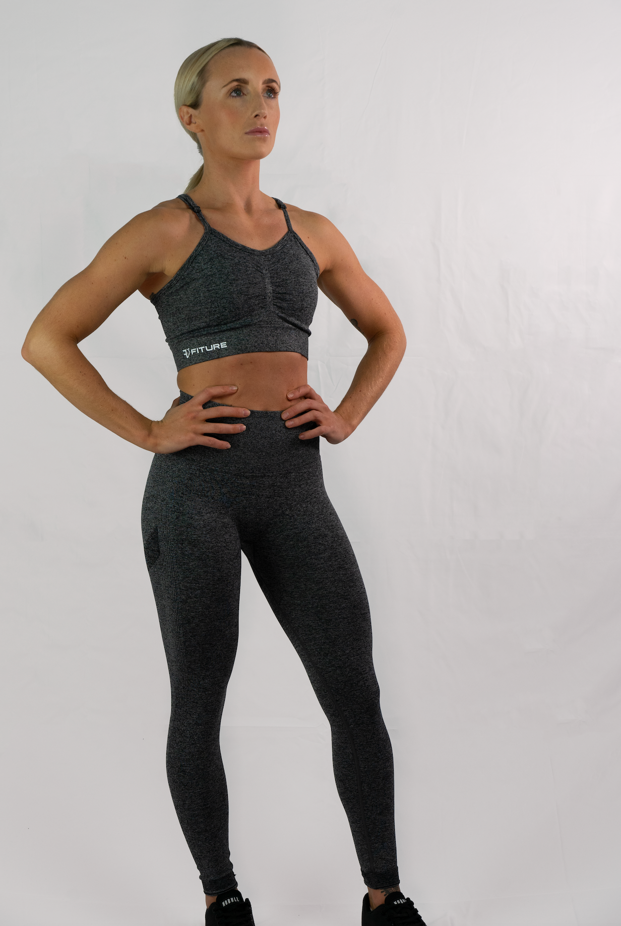 SEAMLESS SCRUNCH SET - Wolf Grey