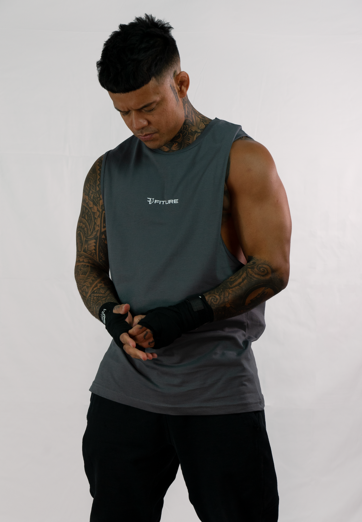 OVERSIZED SLEEVELESS - GUNMETAL BLACK