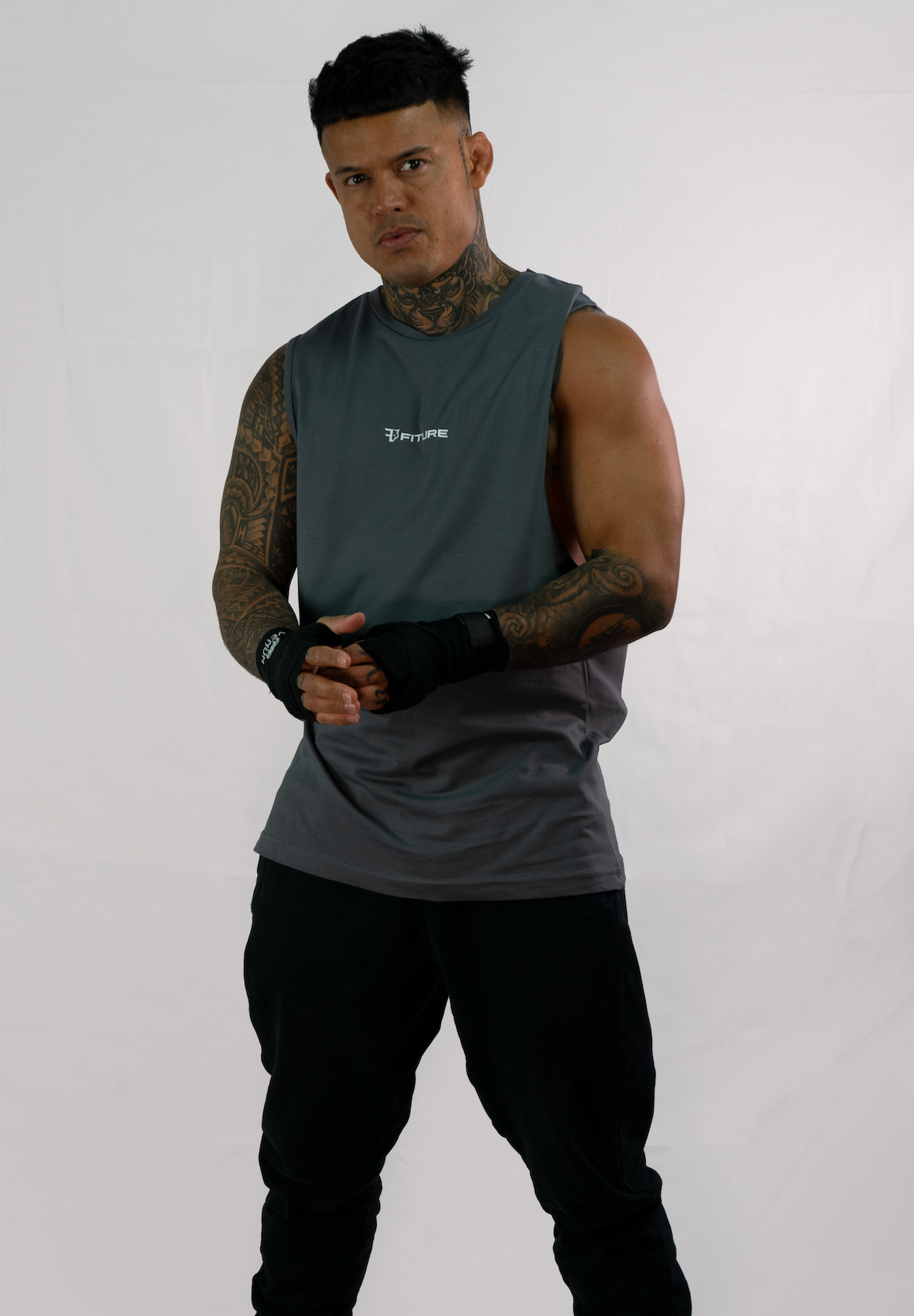 OVERSIZED SLEEVELESS - GUNMETAL BLACK
